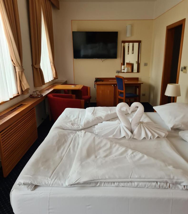 Hotel Slovan Jeseník Extérieur photo