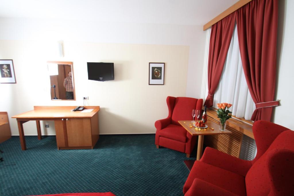 Hotel Slovan Jeseník Chambre photo