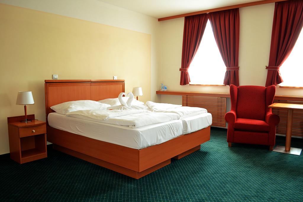 Hotel Slovan Jeseník Extérieur photo